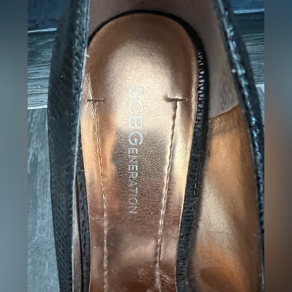 BCBGeneration Black Leather Heels - Picture 6 of 9